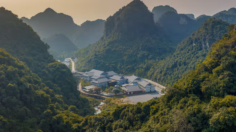 Hilton Quang Hanh Onsen Resort