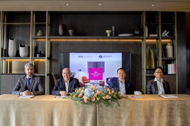 Crowne Plaza Bangkok Rama 9